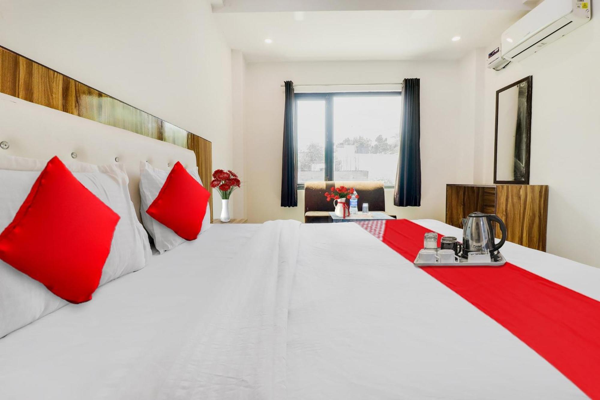 Hotel O La Plazo Haridwār Eksteriør billede